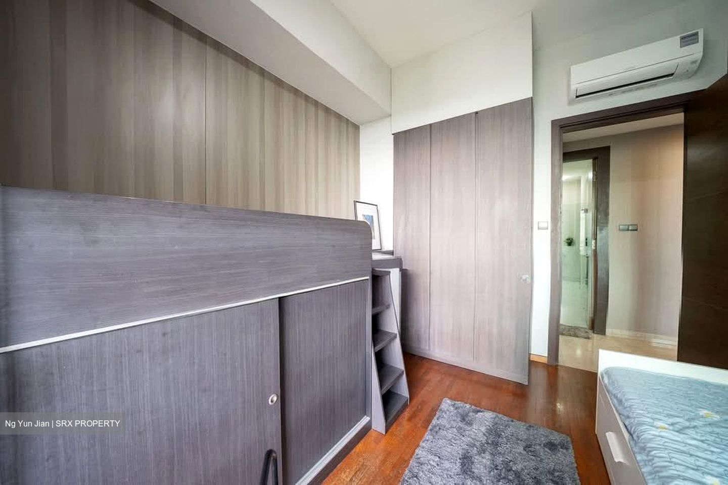 Coastline Residences (D15), Apartment #557217801